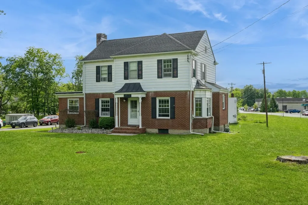 1711 State Route 17a Florida NY 10921