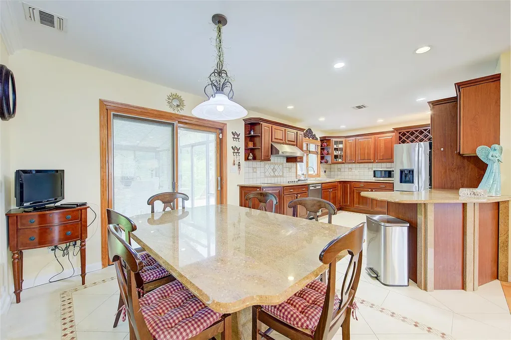 23 Sandra Drive Dix Hills NY 11746