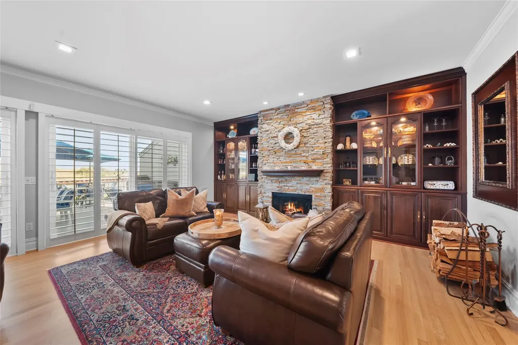 56 Harbour Drive Blue Point NY 11715