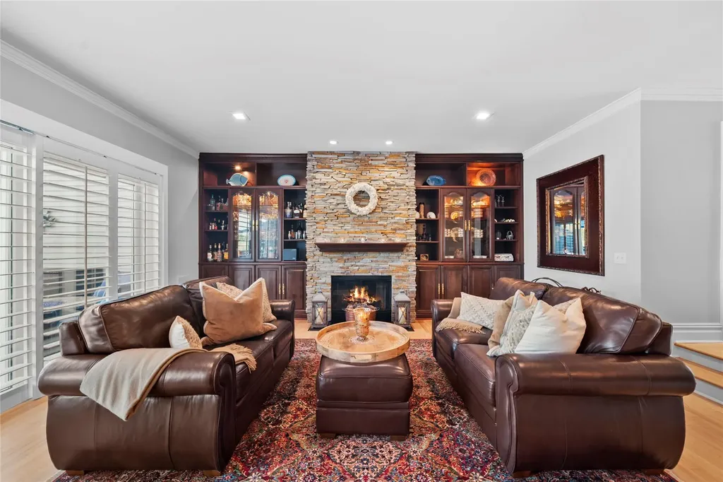 56 Harbour Drive Blue Point NY 11715