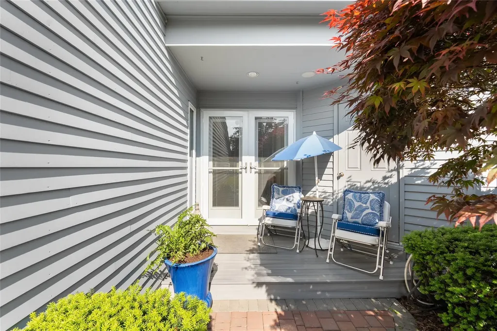 56 Harbour Drive Blue Point NY 11715
