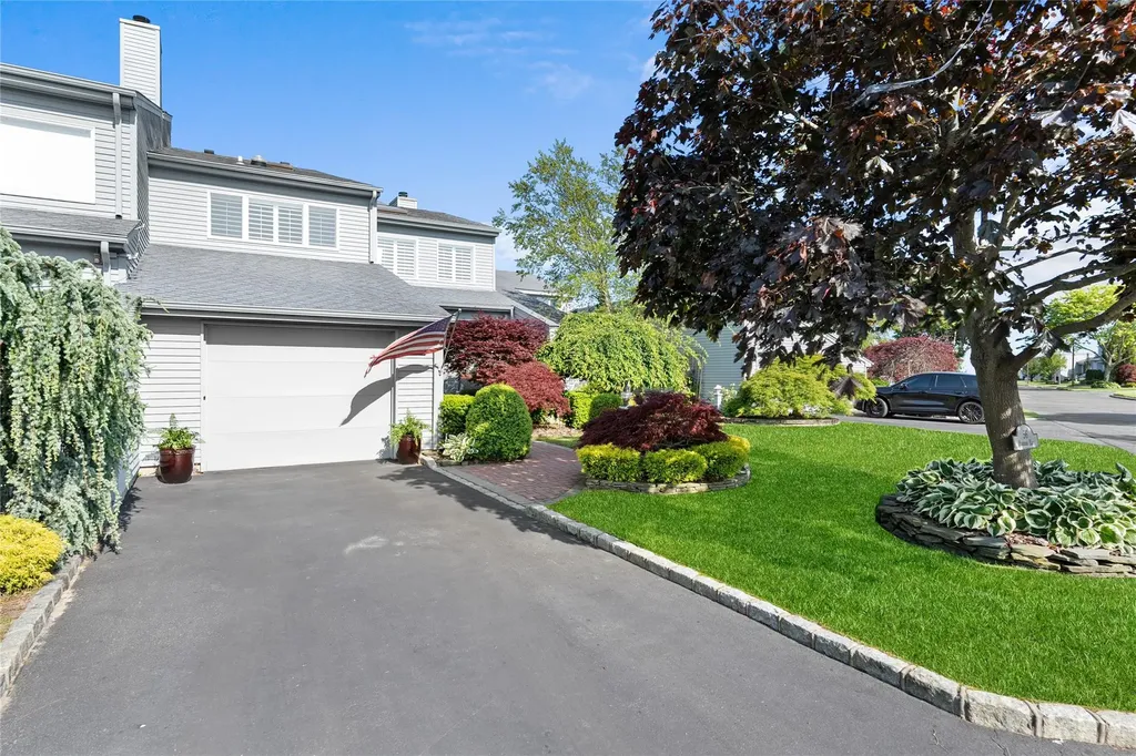56 Harbour Drive Blue Point NY 11715
