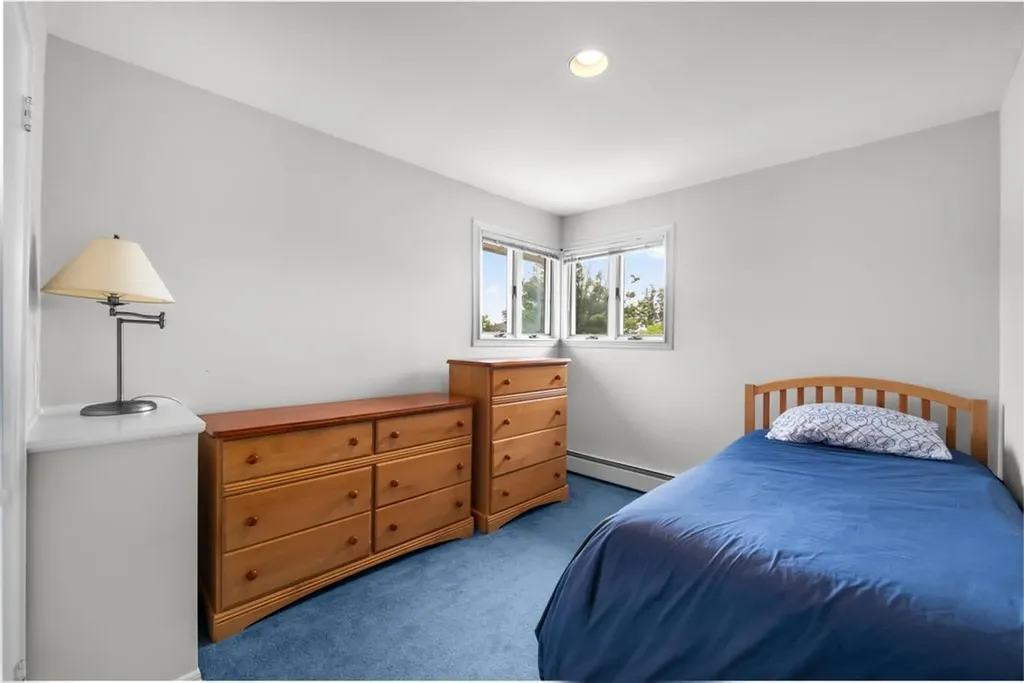 9 Bart Court Plainview NY 11803
