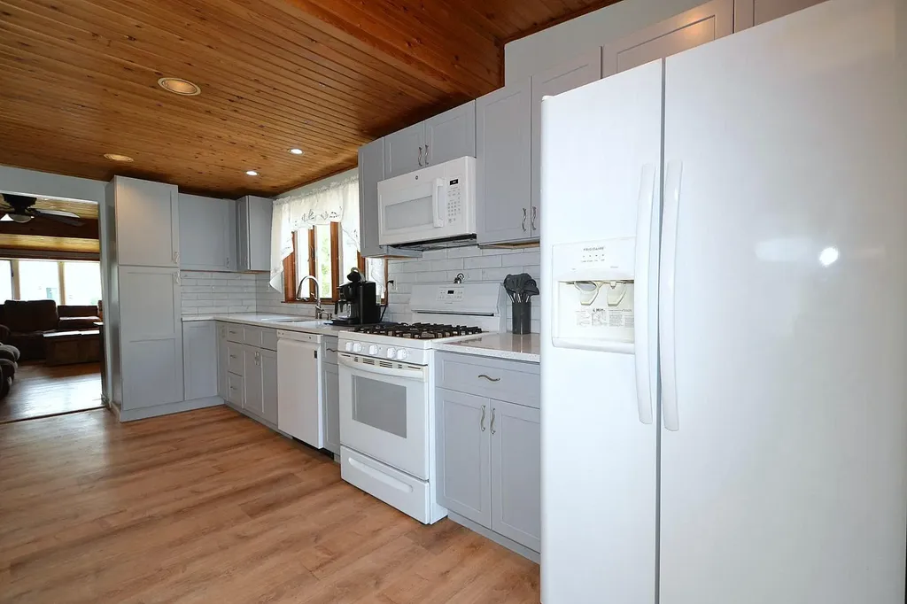 187 Smith Avenue Islip NY 11751