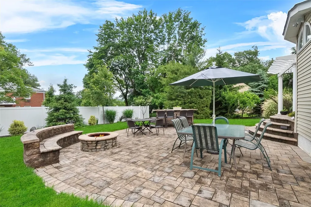 13 Claremont Lane Suffern NY 10901