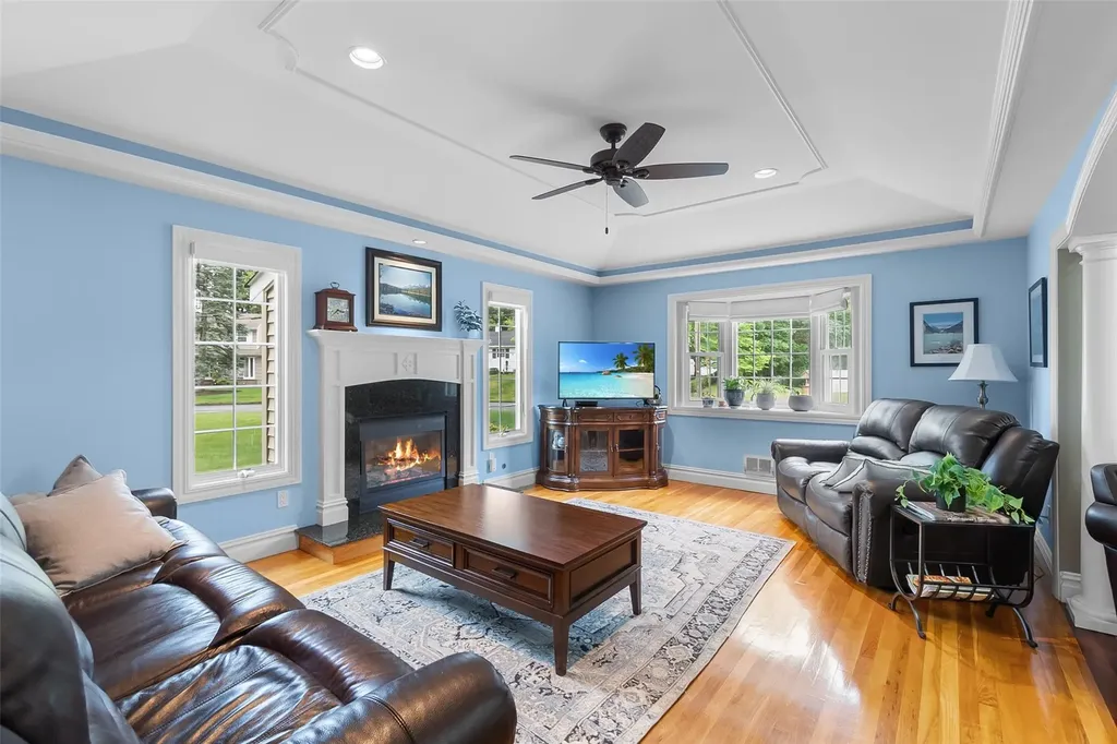 13 Claremont Lane Suffern NY 10901