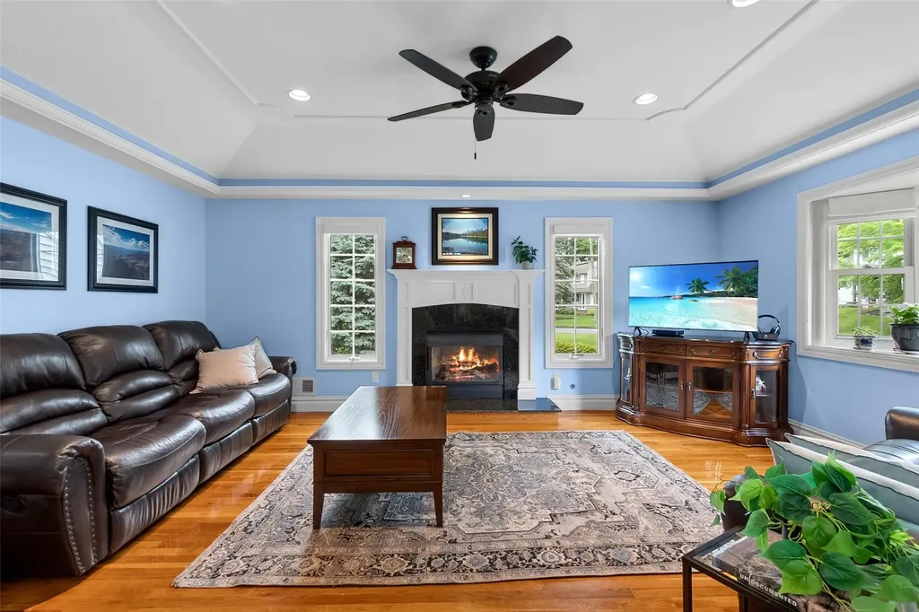 13 Claremont Lane Suffern NY 10901