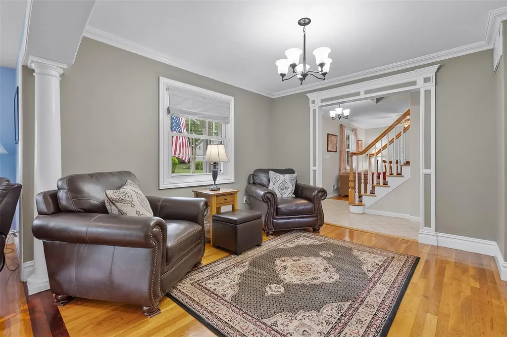 13 Claremont Lane Suffern NY 10901