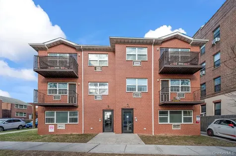 16001 Sanford Avenue Flushing NY 11358