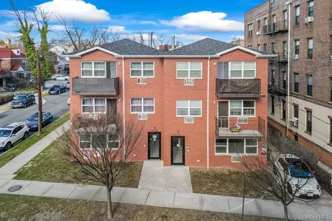 16001 Sanford Avenue Flushing NY 11358