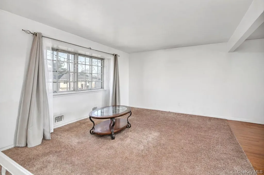 46 Sunburst Drive Deer Park NY 11729