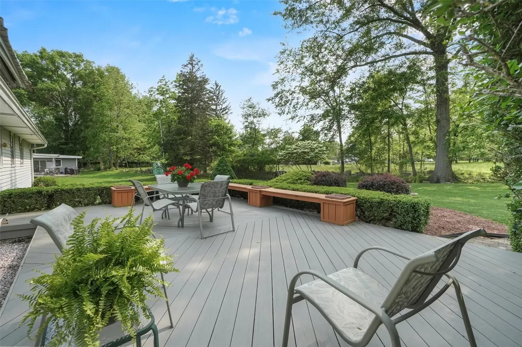 12 Eisenhower Drive Middletown NY 10940