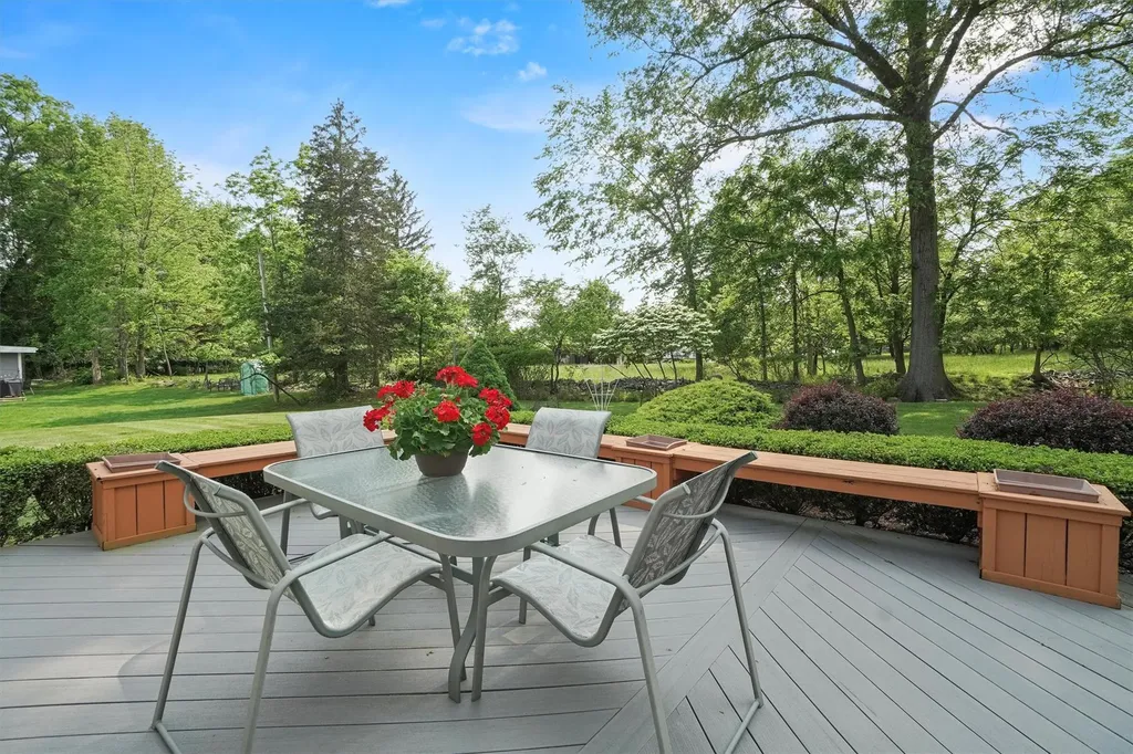 12 Eisenhower Drive Middletown NY 10940