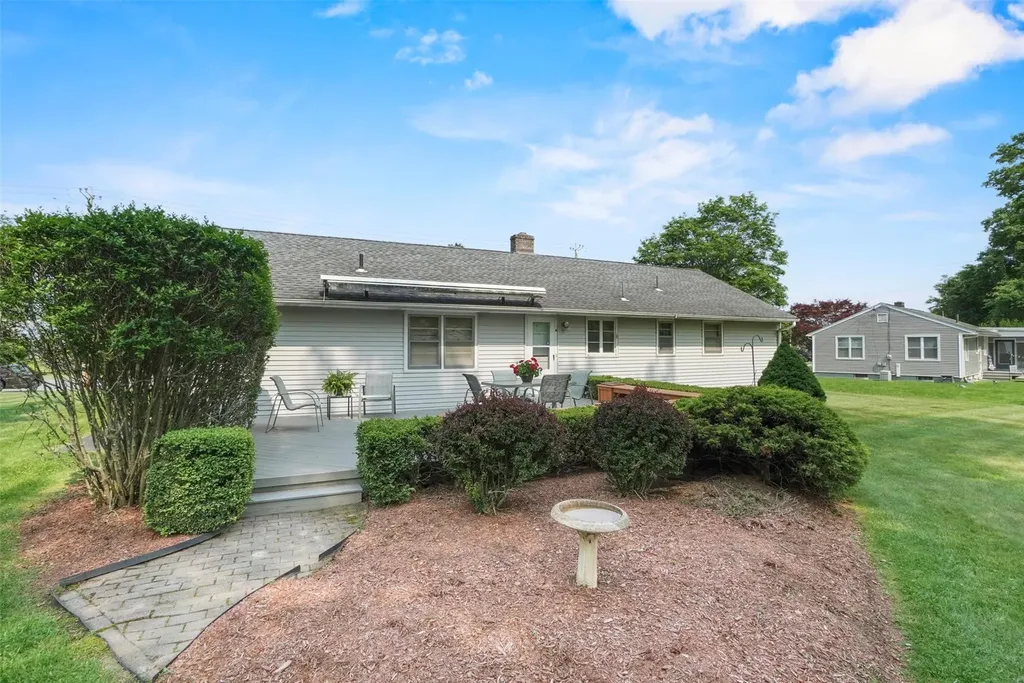 12 Eisenhower Drive Middletown NY 10940