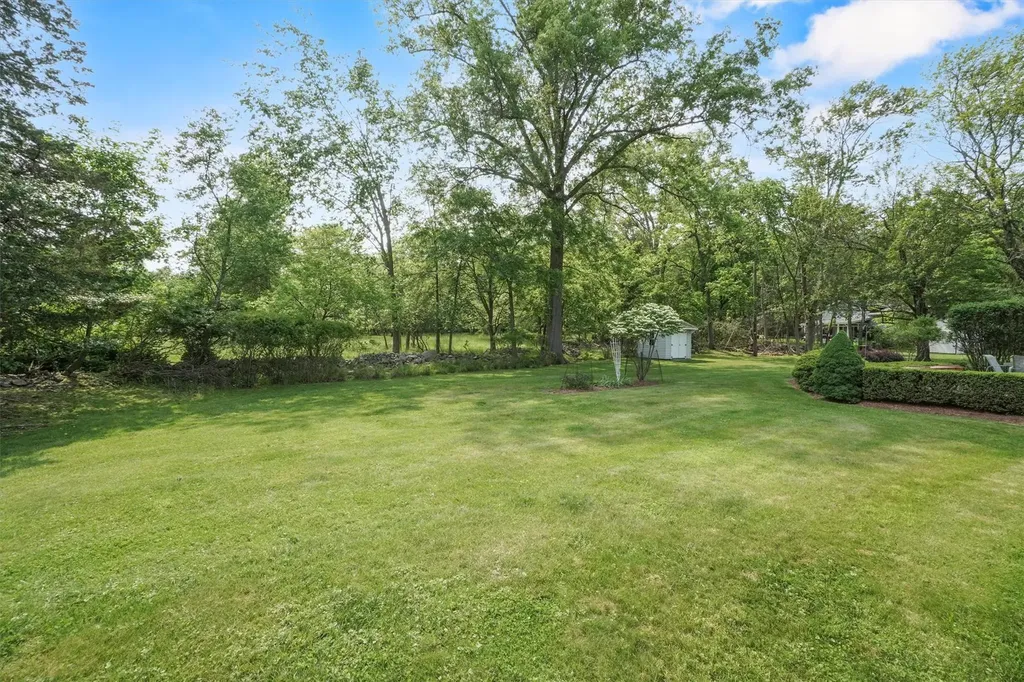 12 Eisenhower Drive Middletown NY 10940