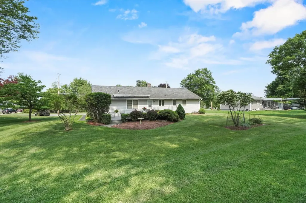 12 Eisenhower Drive Middletown NY 10940