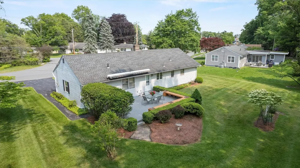 12 Eisenhower Drive Middletown NY 10940
