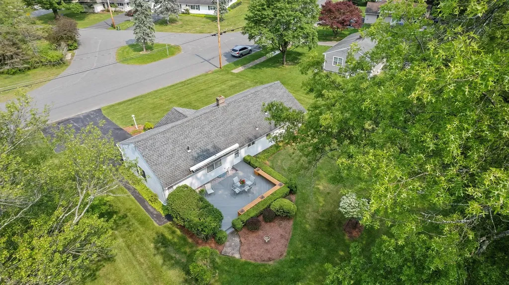 12 Eisenhower Drive Middletown NY 10940