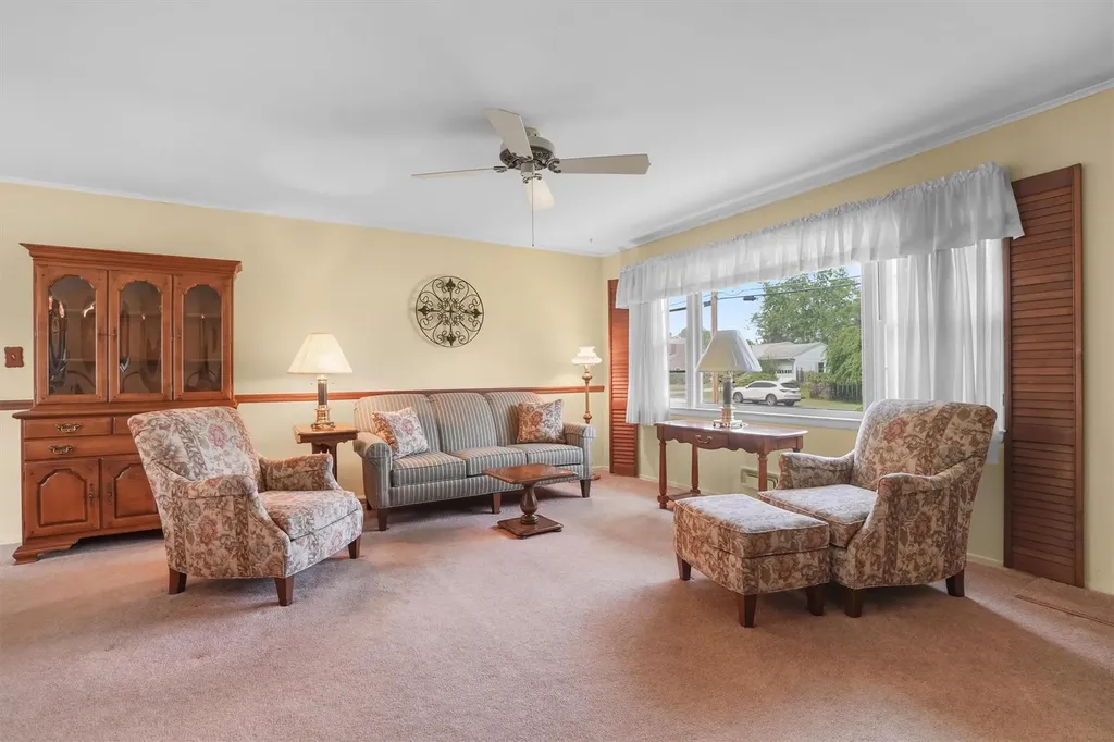 12 Eisenhower Drive Middletown NY 10940