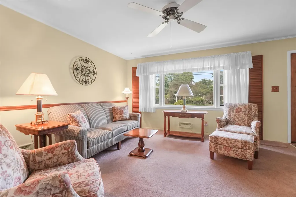 12 Eisenhower Drive Middletown NY 10940