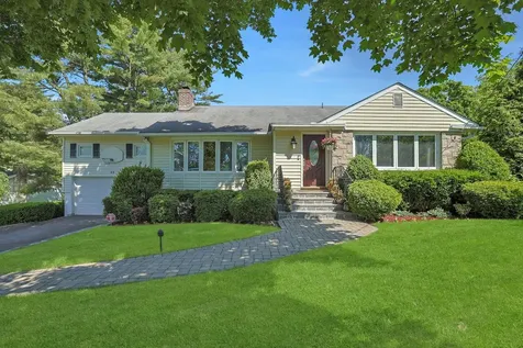 93 Hillandale Drive New Rochelle NY 10804
