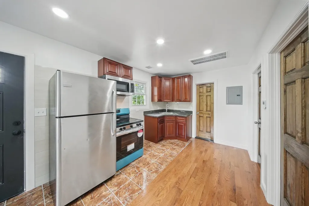 14 Yankee Place Ellenville NY 12428