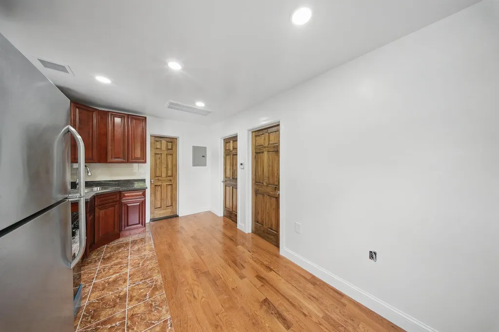 14 Yankee Place Ellenville NY 12428