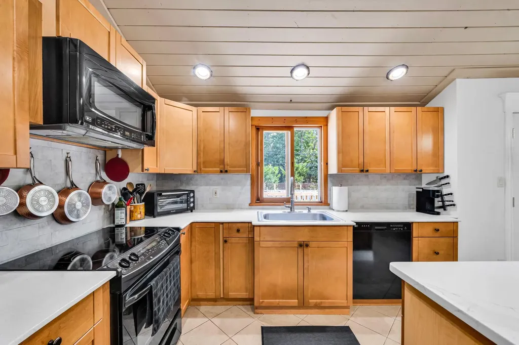 43 Drake Road Centereach NY 11720
