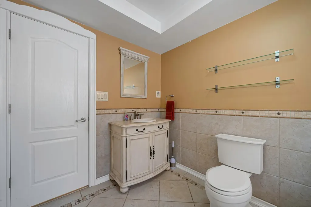 43 Drake Road Centereach NY 11720