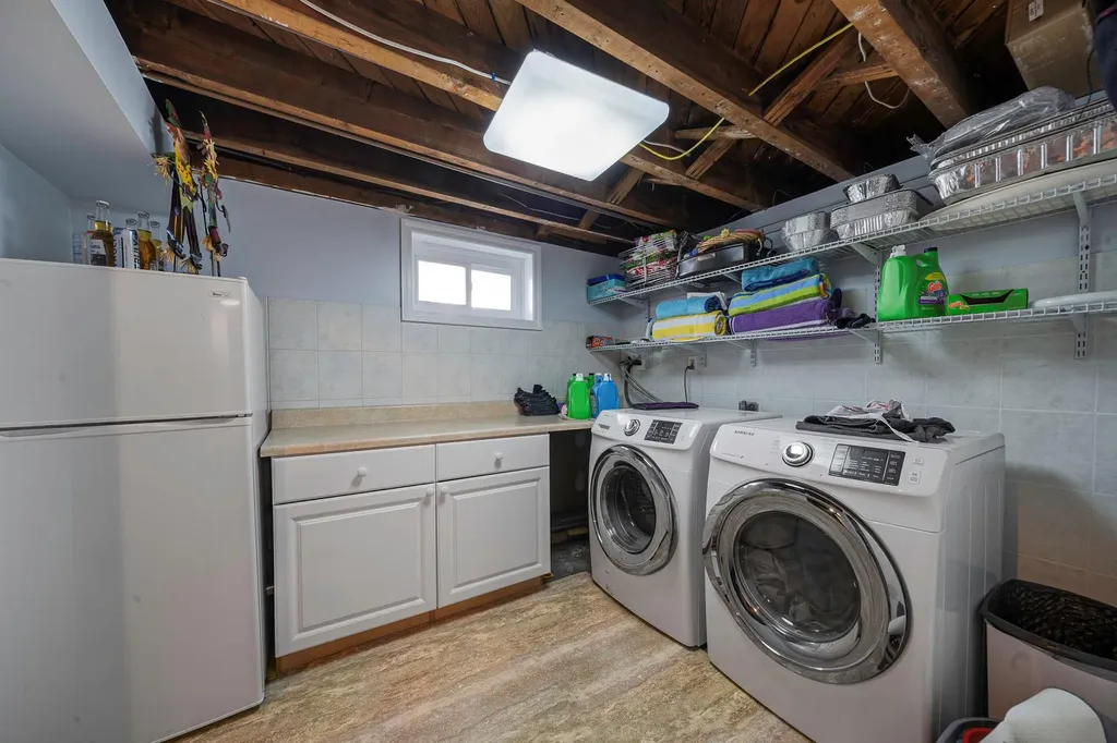 43 Drake Road Centereach NY 11720