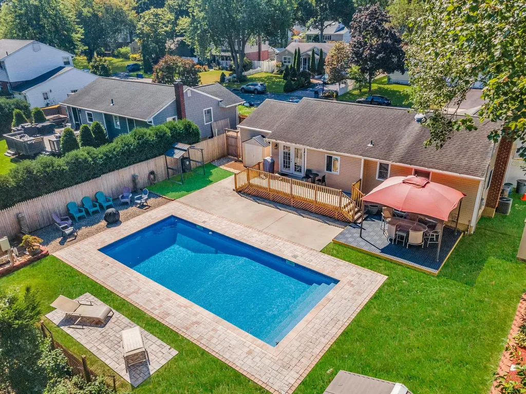 43 Drake Road Centereach NY 11720