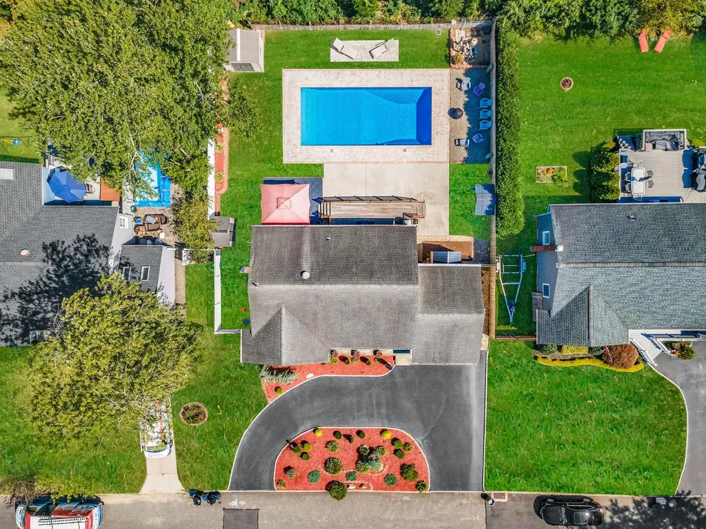 43 Drake Road Centereach NY 11720