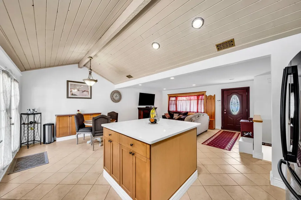 43 Drake Road Centereach NY 11720