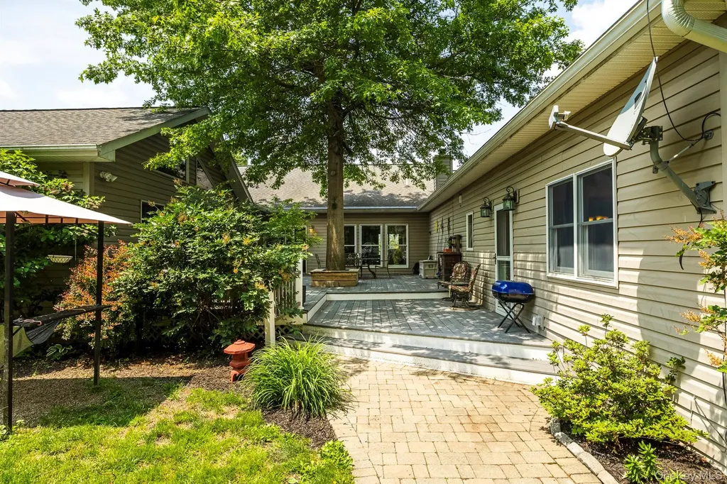 204 Moore Road Germantown NY 12526