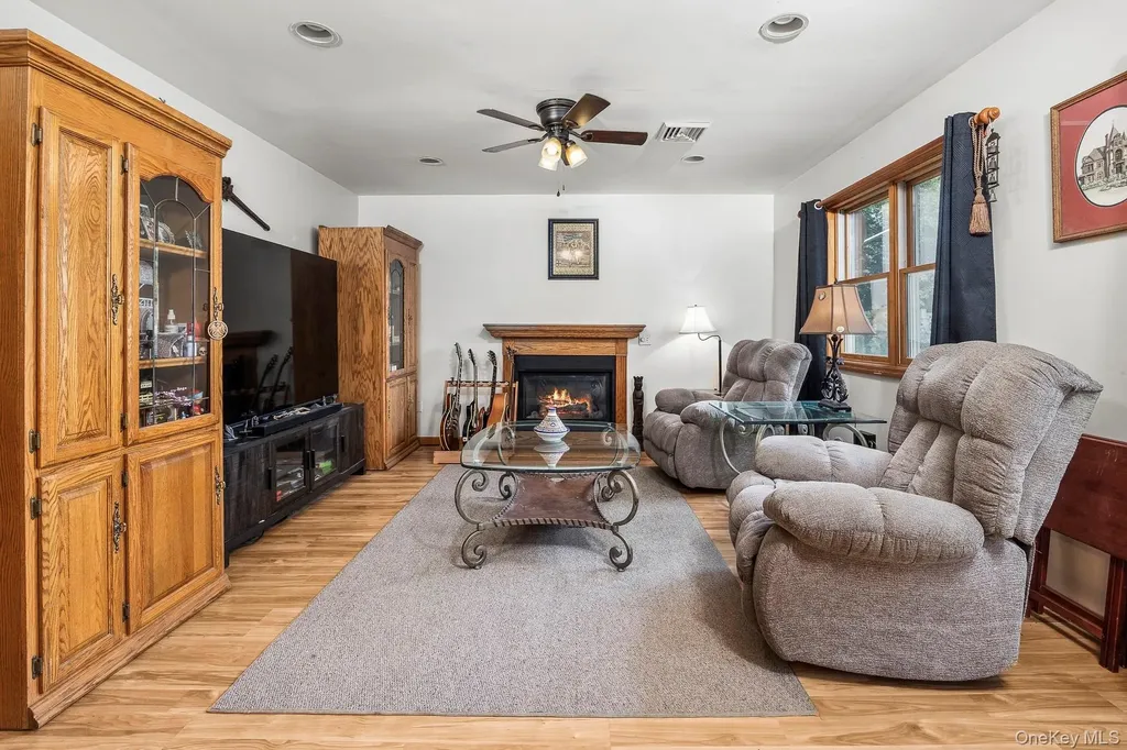 204 Moore Road Germantown NY 12526
