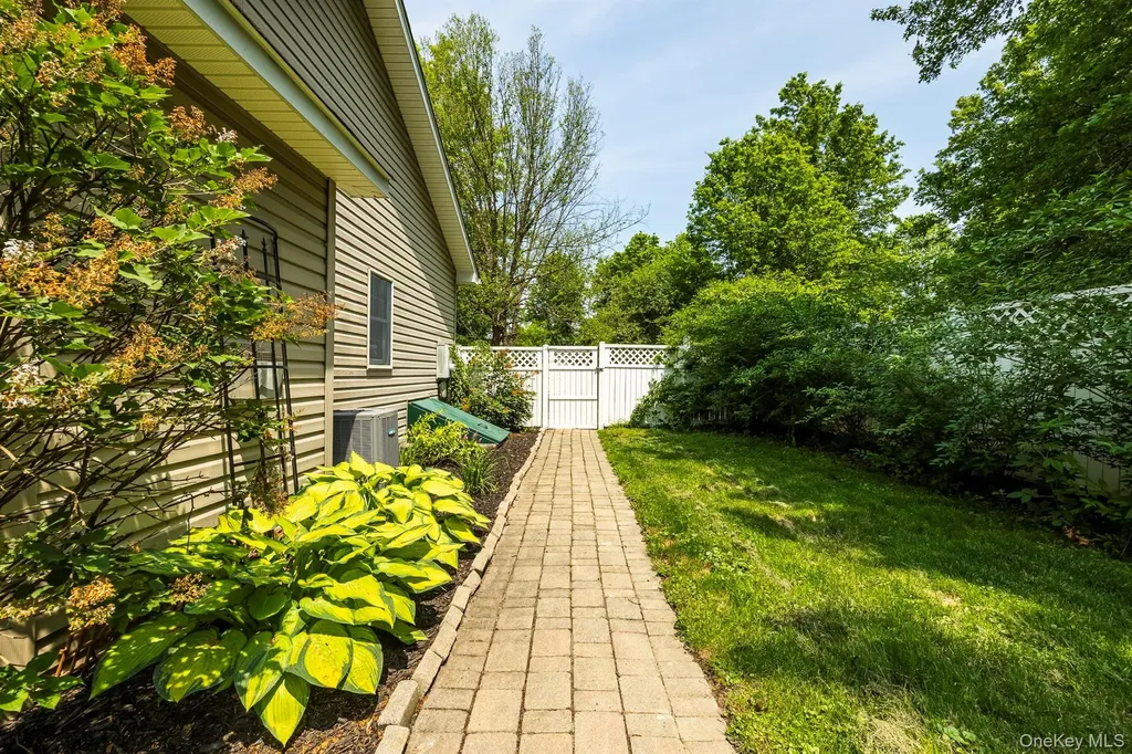 204 Moore Road Germantown NY 12526