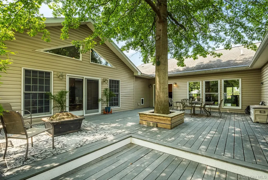 204 Moore Road Germantown NY 12526