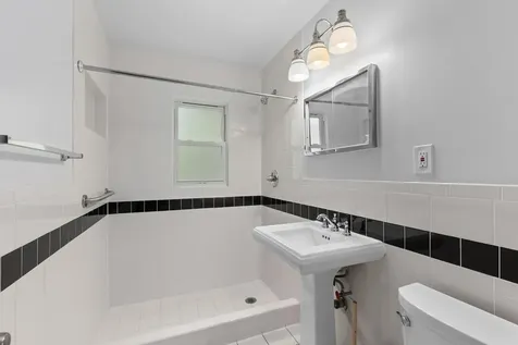 47 Washington Avenue N White Plains NY 10603