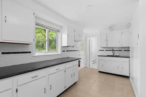 47 Washington Avenue N White Plains NY 10603