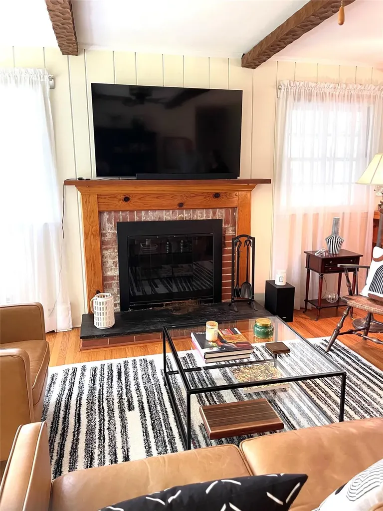 135 Old Stone Hill Road Pound Ridge NY 10576