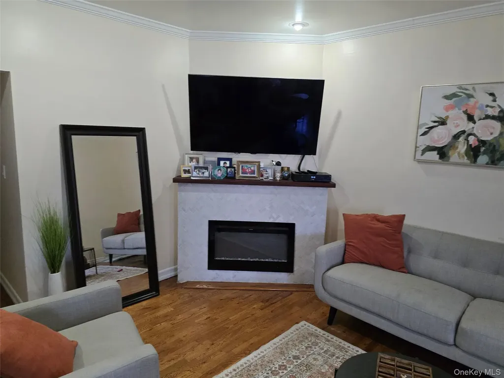 367 Lincoln Avenue Brooklyn NY 11208