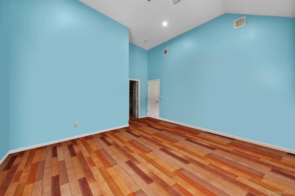 19 Hilltop Place Monroe NY 10950