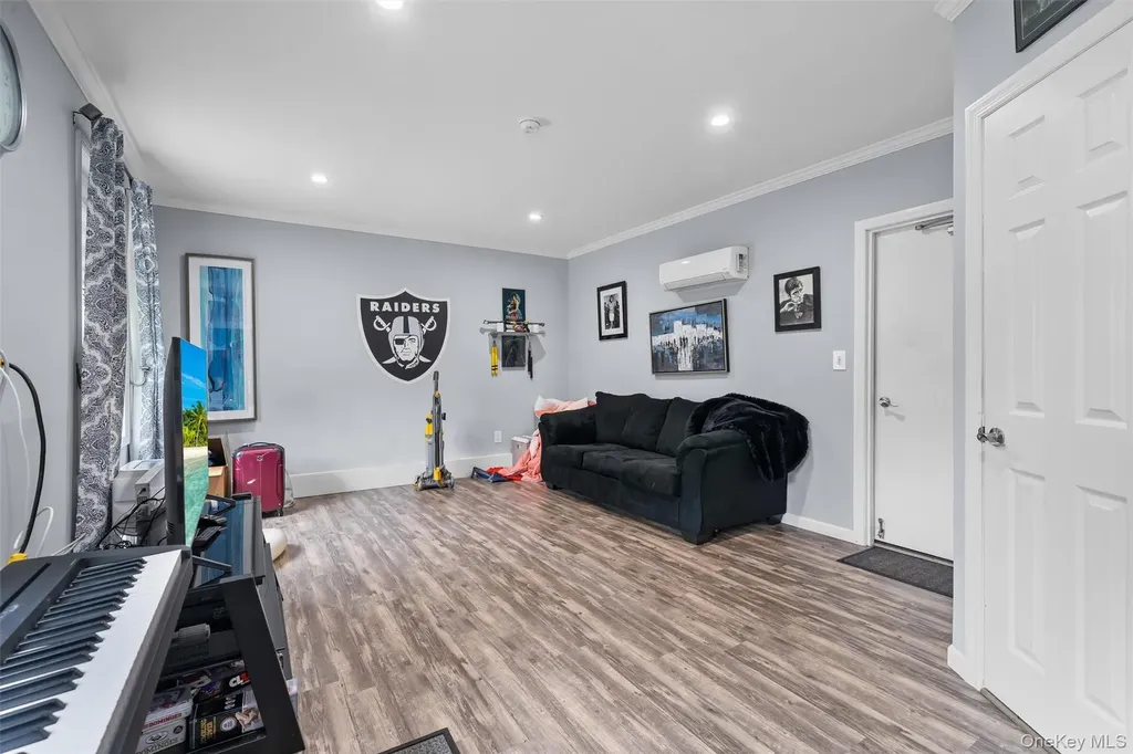 19 Hilltop Place Monroe NY 10950