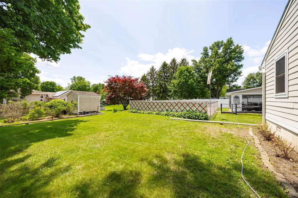 18 Lorraine Boulevard Poughkeepsie NY 12603