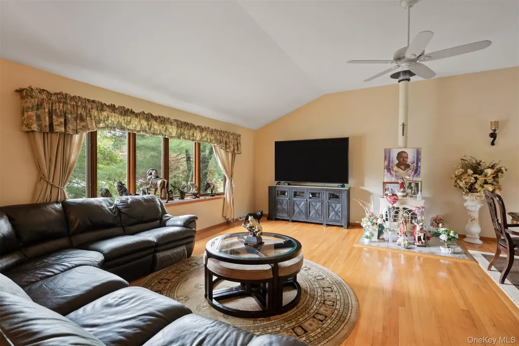 3 Parkview Drive Middletown NY 10940