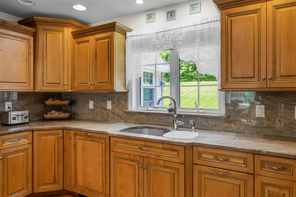 16 Hidden View Drive Newburgh NY 12550