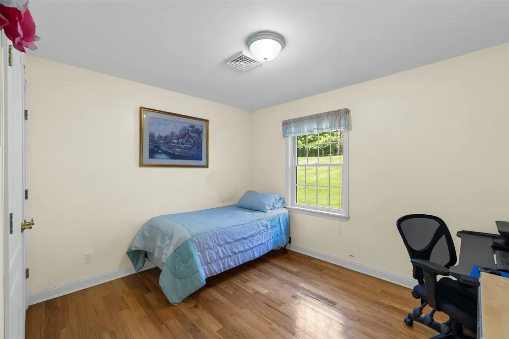 16 Hidden View Drive Newburgh NY 12550