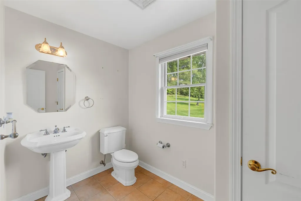 16 Hidden View Drive Newburgh NY 12550