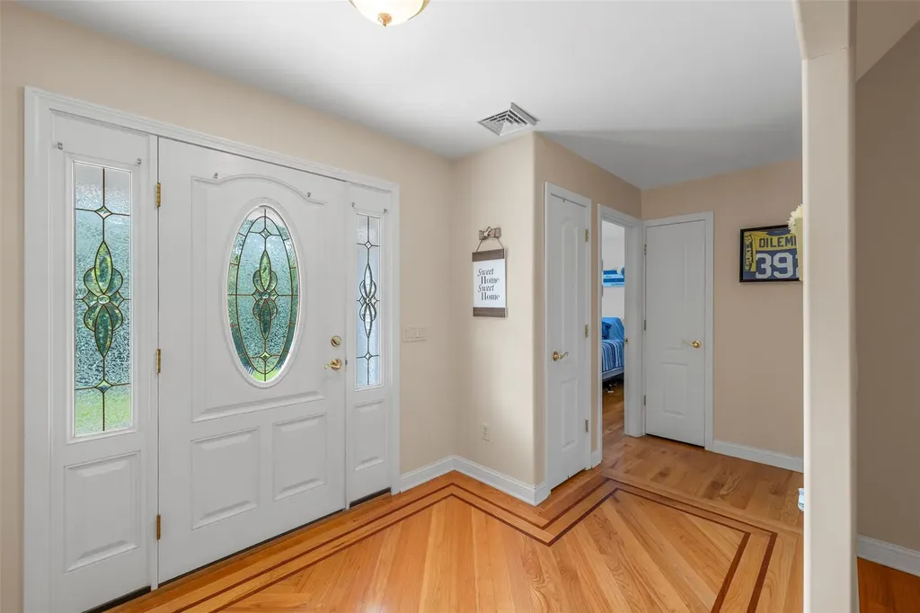 16 Hidden View Drive Newburgh NY 12550