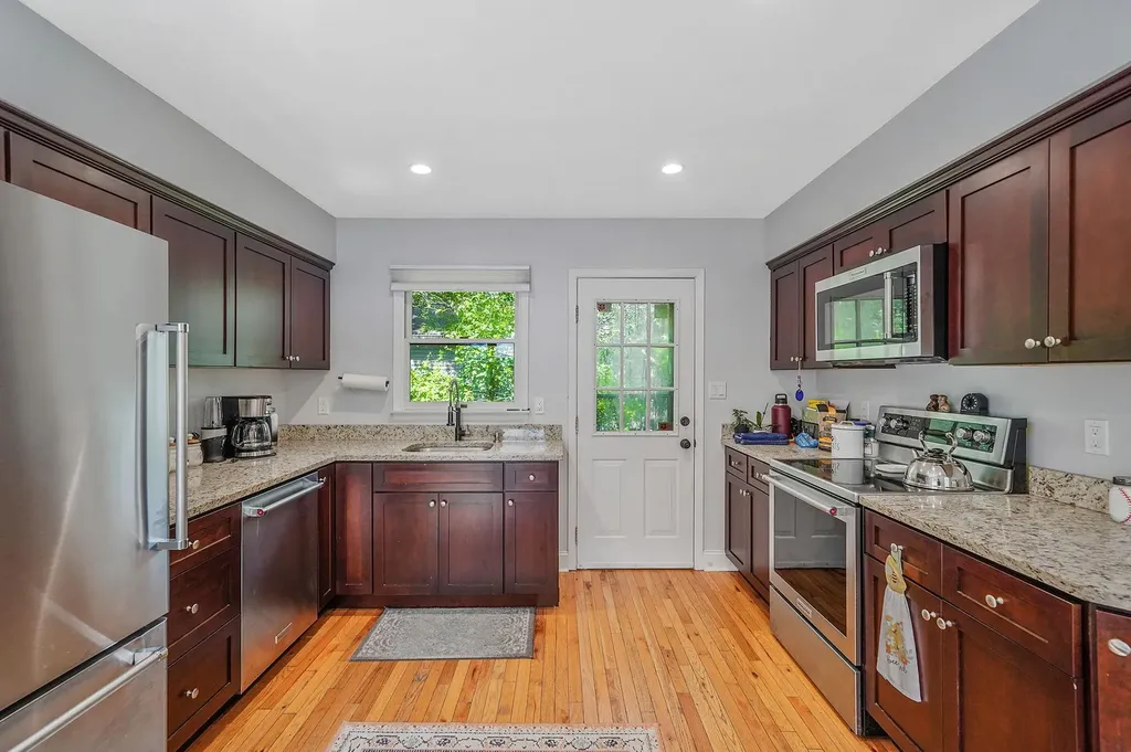 53 Park Drive Rocky Point NY 11778